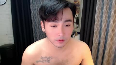 Snapshot of mhikael chatting on 09-14-25, 03:11 Mhikael online show from 09-14-25, 03:11