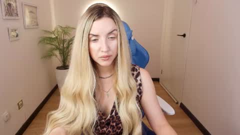 Snapshot of mi1a_ chatting on 07-04-26, 03:02 mi1a_ online show from 07-04-26, 03:02