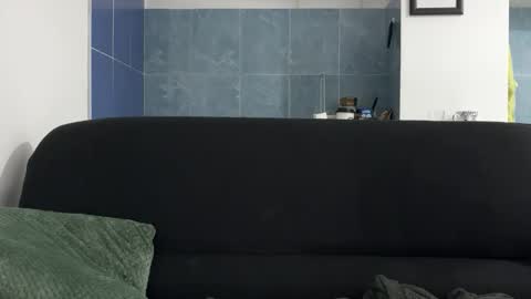 Snapshot of mi_chyort chatting on 11-07-25, 02:28 Misha online show from 11-07-25, 02:28