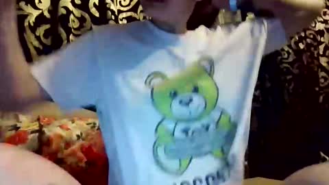 Snapshot of mia750 chatting on 01-06-25, 10:37 Mia online show from 01-06-25, 10:37