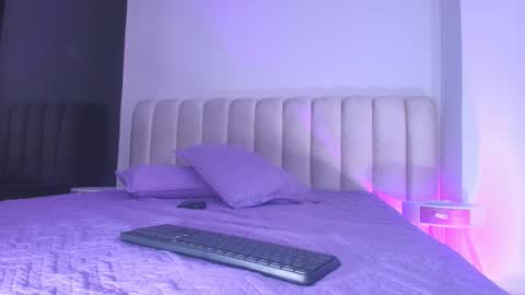 Emi online show from 11-25-25, 07:25