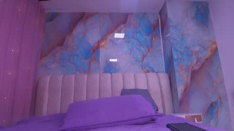 Emi online show from 03-03-26, 07:20