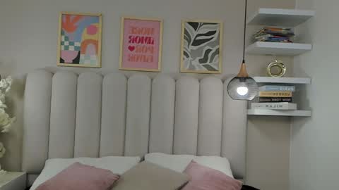 mia__bailey_ online show from 04-09-26, 03:06