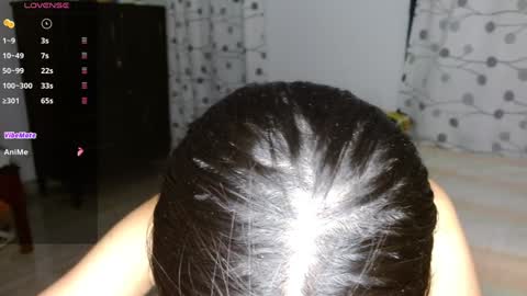 Mia online show from 12-10-24, 04:34