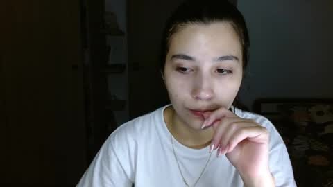 Snapshot of mia__lopez_ chatting on 05-12-26, 03:03 Mia online show from 05-12-26, 03:03