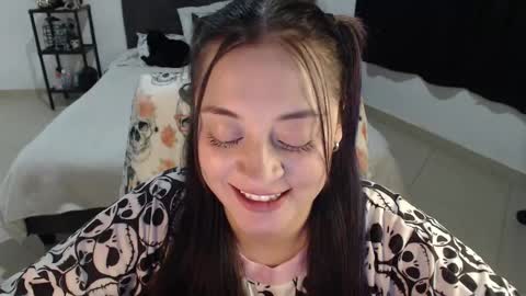 mia online show from 12-16-24, 05:27