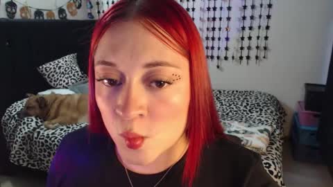 mia online show from 02-25-26, 11:03