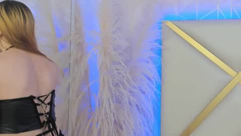 Snapshot of mia_adamss_ chatting on 12-05-24, 02:11 9 am - 4 p 7 am - 1 pm online show from 12-05-24, 02:11