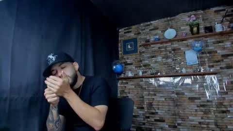 Mia and vincentt model indepent online show from 10-22-25, 04:02