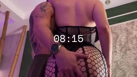 Snapshot of mia_andre chatting on 11-24-25, 06:35 Andre and Mia online show from 11-24-25, 06:35