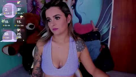 Mia online show from 03-09-26, 04:11