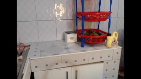 Snapshot of mia_c102130 chatting on 02-19-25, 03:05 MIA online show from 02-19-25, 03:05