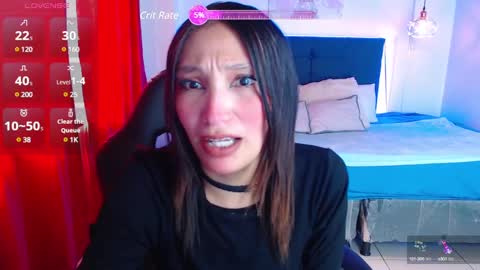 Snapshot of mia_collens_ chatting on 01-29-25, 10:01 MIA online show from 01-29-25, 10:01