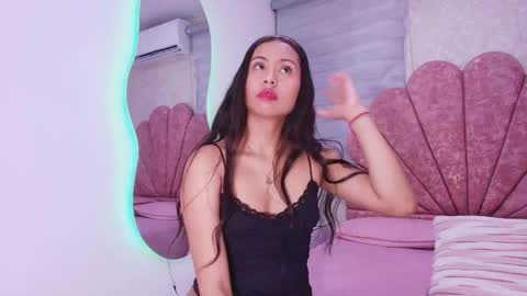 Snapshot of mia_collenss chatting on 04-29-26, 03:10 Mia online show from 04-29-26, 03:10