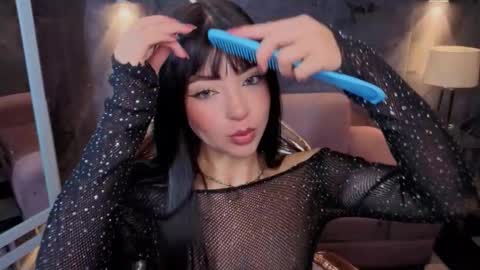 mia_collins_b online show from 02-06-26, 08:12