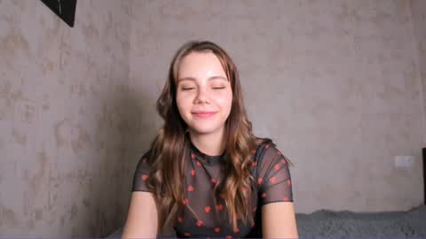 Mia  next stream Thursday 1400 UTC1 Friday 1400 UTC1 online show from 02-06-25, 05:19