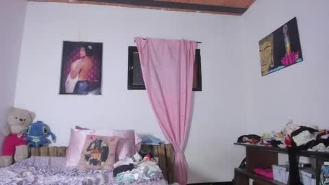 Snapshot of mia_crazysweet chatting on 04-23-26, 12:29 Mia Sandoval online show from 04-23-26, 12:29
