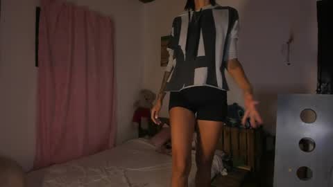 Snapshot of mia_crazysweet chatting on 04-27-26, 10:46 Mia Sandoval online show from 04-27-26, 10:46
