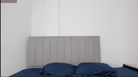    online show from 02-06-26, 01:47