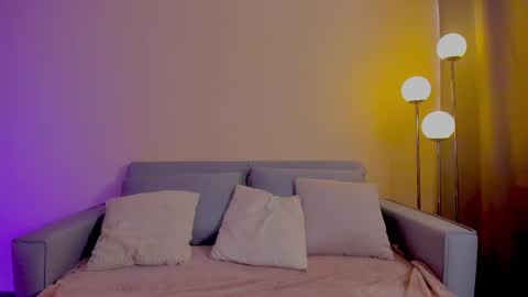 Snapshot of mia_daniellshot chatting on 02-13-26, 07:43 Sarah Luna online show from 02-13-26, 07:43