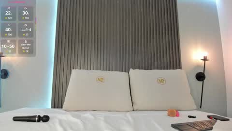 Snapshot of mia_dollce chatting on 11-22-25, 11:31 Mia Dollce online show from 11-22-25, 11:31