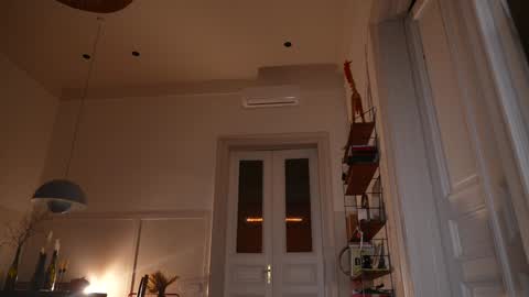 Snapshot of mia_dynasty chatting on 11-04-25, 06:18 Mia online show from 11-04-25, 06:18