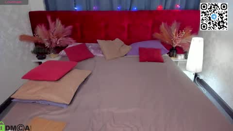 Snapshot of mia_e1fie chatting on 04-19-26, 10:56 mia_e1fie online show from 04-19-26, 10:56