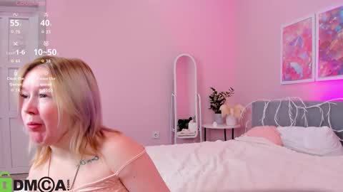 Mia online show from 10-03-25, 07:49