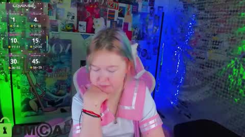 Mia online show from 02-05-26, 02:16