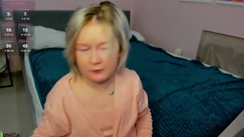 Snapshot of mia_ferd chatting on 06-04-26, 03:01 Mia online show from 06-04-26, 03:01