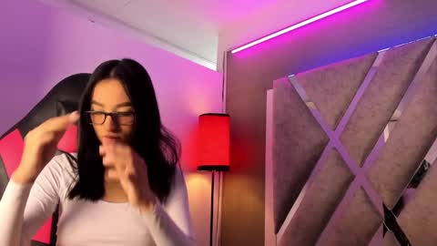 MIA online show from 11-12-25, 01:00