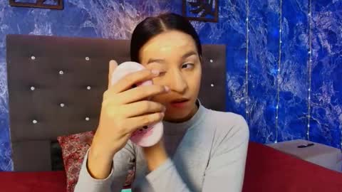 MIA online show from 11-22-25, 12:37