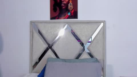 mia fox online show from 10-30-25, 11:55