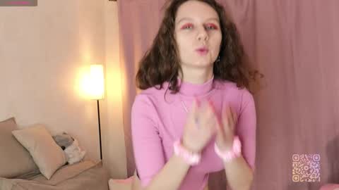 Mia  online show from 02-15-26, 02:25