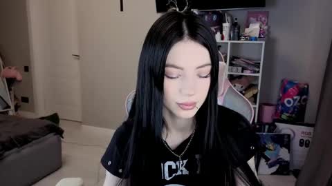 Snapshot of mia_gothh chatting on 02-26-26, 03:22 MIA HELP ME REACH 100 LIKES online show from 02-26-26, 03:22