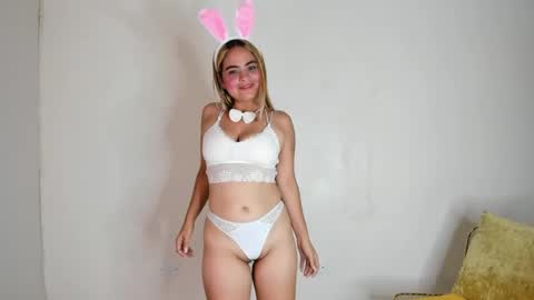 Snapshot of mia_hansper chatting on 12-30-24, 11:38 Mia online show from 12-30-24, 11:38