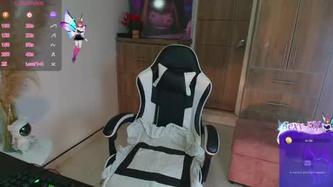 isabella online show from 04-28-26, 06:02