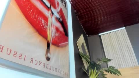 Val  online show from 09-18-25, 11:45