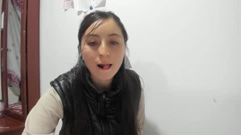 mia kaneee online show from 02-16-25, 12:41