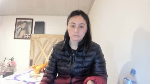 mia kaneee online show from 09-17-25, 09:49