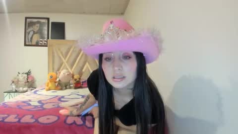 mia kaneee online show from 10-21-25, 09:48