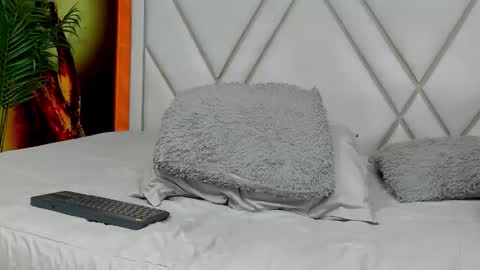 mia_kleim1 online show from 03-15-26, 12:27