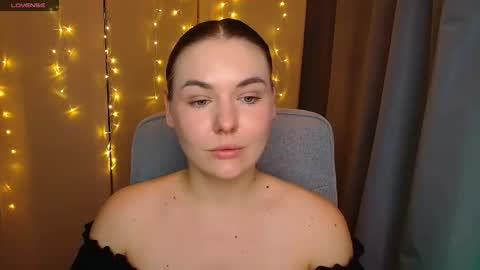 mia_lemm online show from 10-07-25, 10:12