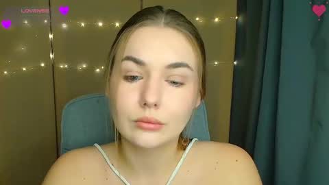 mia_lemm online show from 11-27-25, 08:38