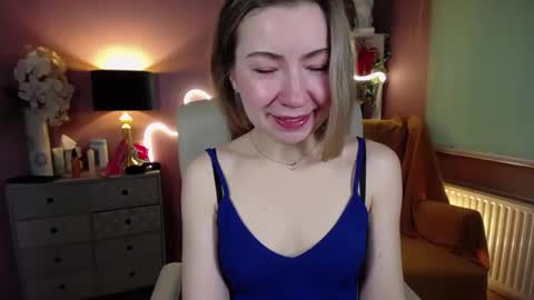 Mia online show from 01-18-25, 07:49