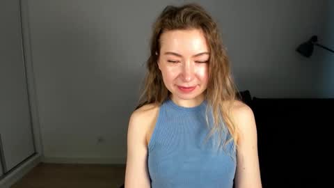 Snapshot of mia_luxx92 chatting on 02-14-26, 07:38 Mia online show from 02-14-26, 07:38