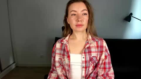 Snapshot of mia_luxx92 chatting on 02-28-26, 07:53 Mia online show from 02-28-26, 07:53