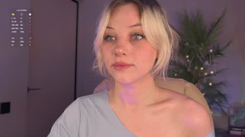 mia_milagros online show from 12-23-25, 12:08