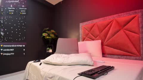 MIA  online show from 03-04-25, 10:16