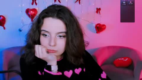 mia_mooon_ online show from 04-29-26, 05:30